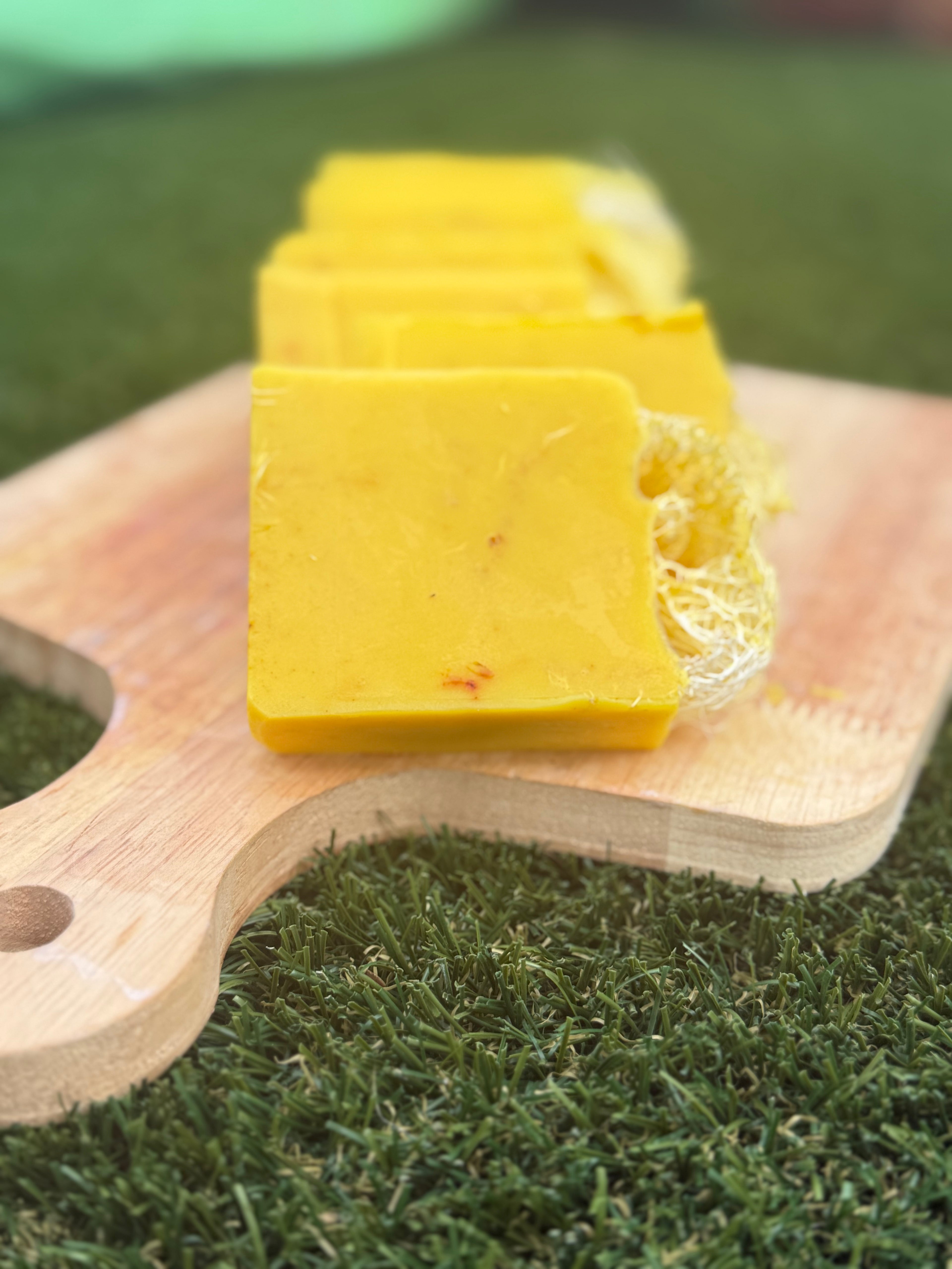 Natural Tumeric Luffa Exfoliating Soap: Body Bar