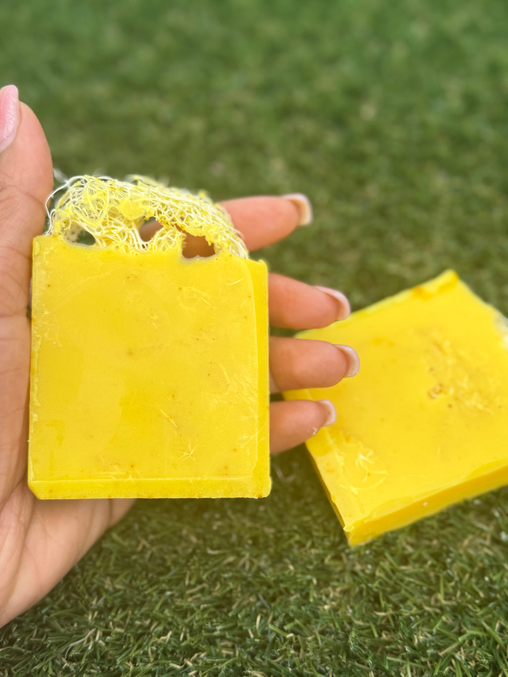 Natural Tumeric Luffa Exfoliating Soap: Body Bar